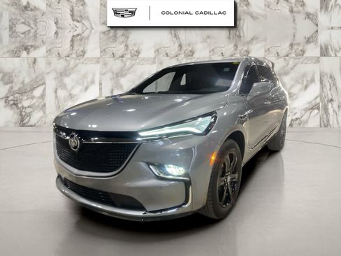 Used 2024 Buick Enclave Essence w/ Experience Buick Package image 8