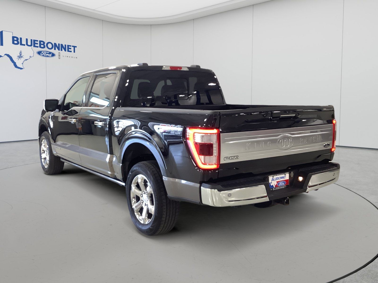 Used 2023 Ford F150 King Ranch w/ Equipment Group 601A High AWD/4WD image 7