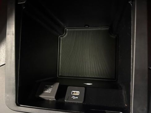 Used 2023 Acura MDX A-Spec image 33