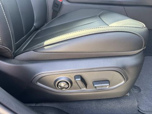 New 2026 Jeep Grand Cherokee Limited w/ Limited Altitude Package RWD image 13