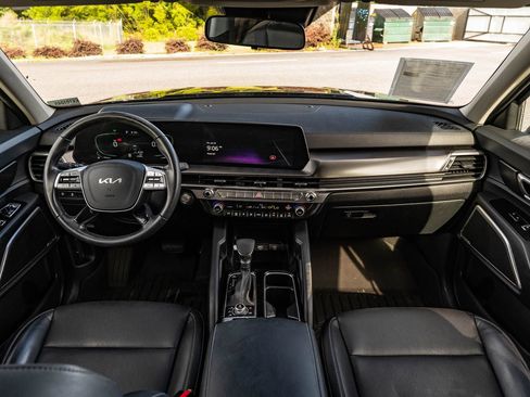 Used 2023 Kia Telluride LX AWD/4WD image 22