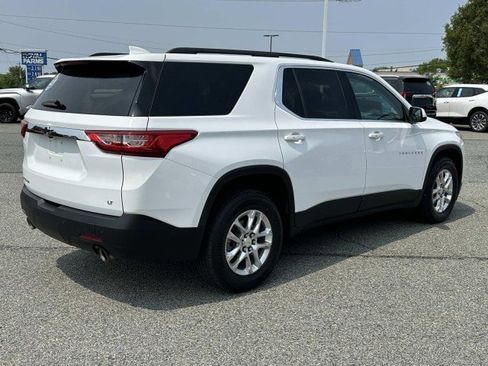 Used 2020 Chevrolet Traverse LT w/ Driver Confidence II Package image 5