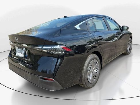 New 2026 Nissan Sentra S w/ S Cold Weather Package FWD image 11
