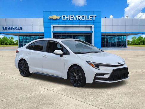 Used 2023 Toyota Corolla XSE FWD image 1