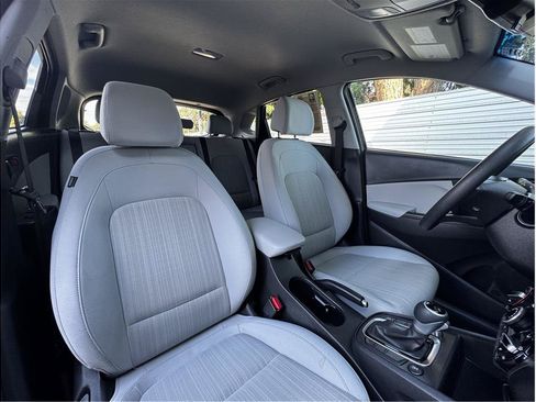 Used 2023 Hyundai Kona SEL w/ Cargo Package AWD/4WD image 14