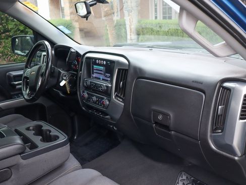 Used 2019 Chevrolet Silverado 1500 LT w/ All Star Edition image 36