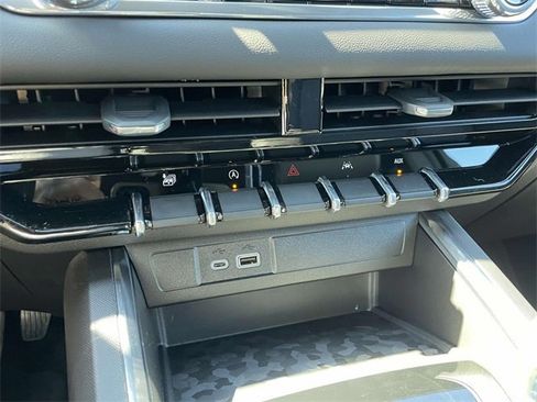 New 2026 GMC Canyon Elevation w/ Convenience Package image 14