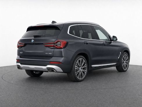 Used 2024 BMW X3 sDrive30i w/ Convenience Package w/ZPA RWD image 3