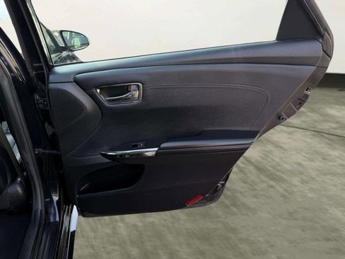 Used 2015 Toyota Avalon XLE image 20