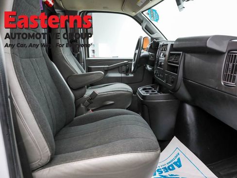 Used 2020 GMC Savana 2500 w/ Driver Convenience Package RWD image 19