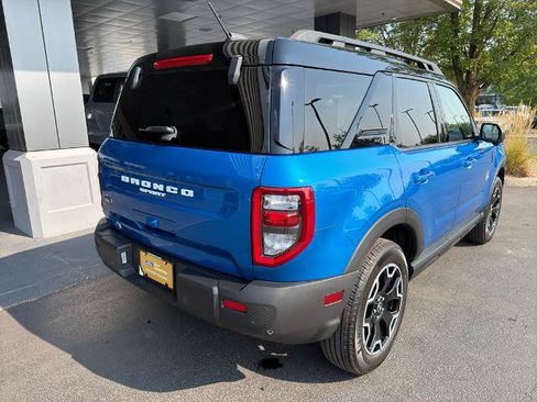 Certified 2025 Ford Bronco Sport Outer Banks w/ Outer Banks Tech Package+ AWD/4WD image 13