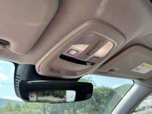 New 2026 Volvo XC40 B5 Plus w/ Protection Package Premier image 30