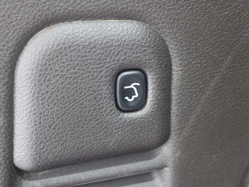 Used 2014 Jeep Grand Cherokee Summit image 25