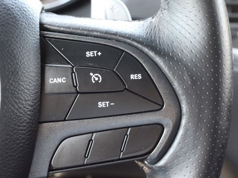 Used 2019 Dodge Durango R/T image 18