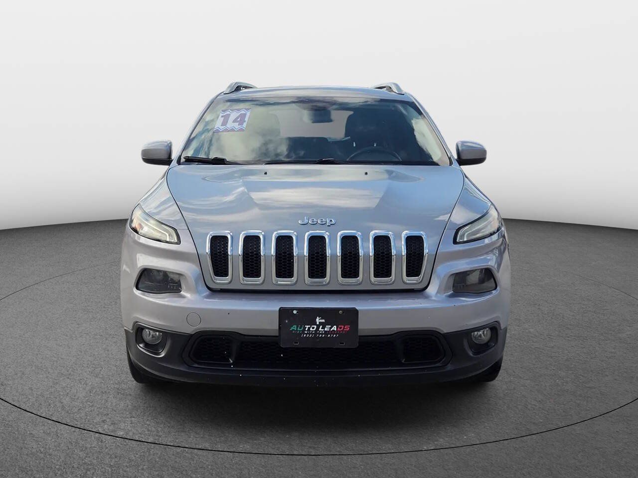 Used 2014 Jeep Cherokee Latitude FWD image 3
