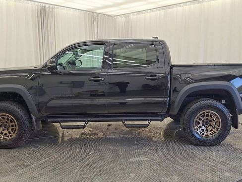 Certified 2023 Toyota Tacoma 4x4 Double Cab w/ Trail Edition image 8