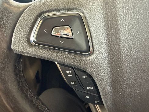 Used 2018 Lincoln MKC Reserve w/ Lincoln MKC Climate Package AWD/4WD image 18