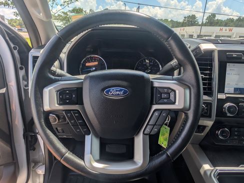 Used 2021 Ford F250 Lariat w/ Chrome Package AWD/4WD image 13