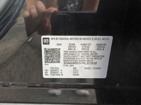 Used 2024 Chevrolet Equinox LT FWD image 31