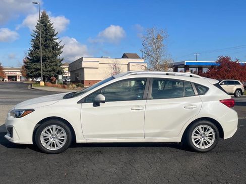 Used 2018 Subaru Impreza 2.0i Premium w/ Popular Package #2 image 2