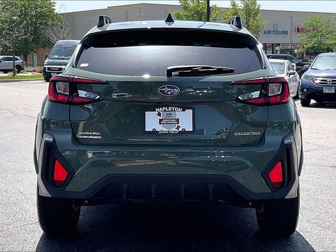 Used 2024 Subaru Crosstrek 2.5i Limited w/ Crosstrek Mirror Package AWD/4WD image 3