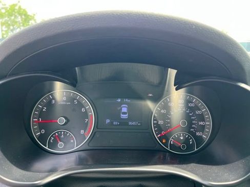 Used 2019 Kia Optima LX FWD image 11