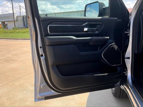 Used 2026 RAM 1500 Laramie w/ Sport Appearance Package AWD/4WD image 10