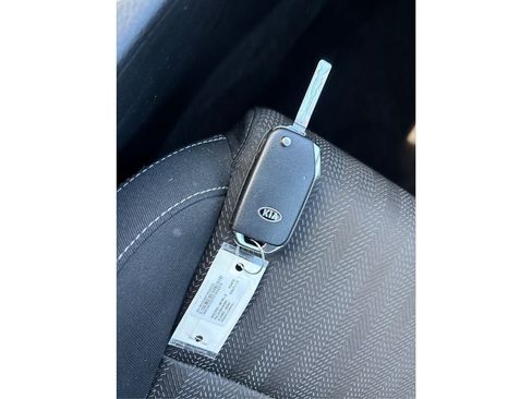 Used 2022 Kia Sportage LX image 33