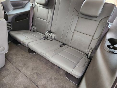 Used 2018 GMC Yukon Denali w/ Denali Ultimate Package image 32