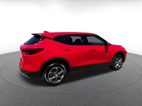 Used 2026 Chevrolet Blazer LT FWD image 14
