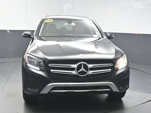 Used 2016 Mercedes-Benz GLC 300 4MATIC image 3