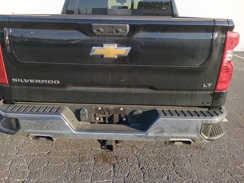 Certified 2024 Chevrolet Silverado 1500 LT w/ Z71 Off-Road Package AWD/4WD image 12