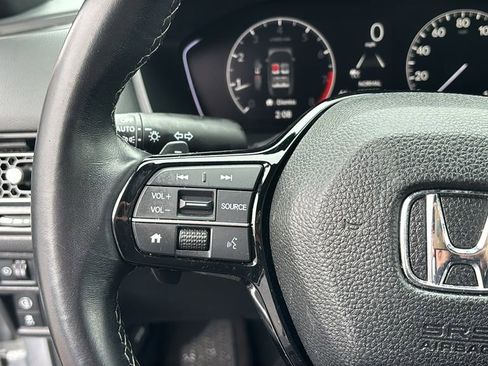 Used 2023 Honda Civic Sport image 17