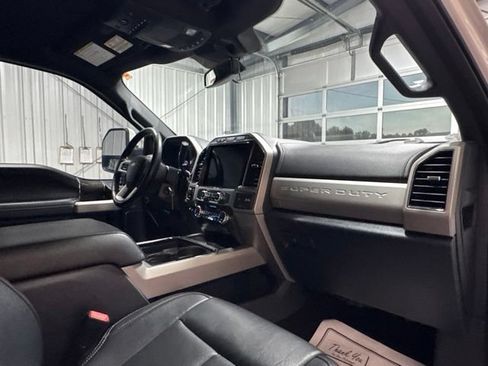 Used 2022 Ford F250 Lariat w/ Lariat Value Package AWD/4WD image 27