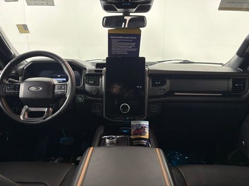 Used 2024 Ford Expedition Max Platinum image 28