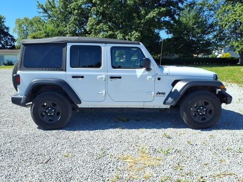 Used 2023 Jeep Wrangler Unlimited Sport AWD/4WD image 12