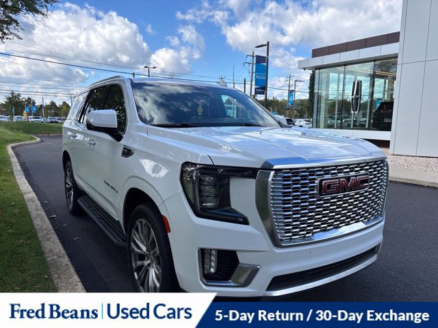 Used 2021 GMC Yukon Denali w/ Advanced Technology Package RWD image 1