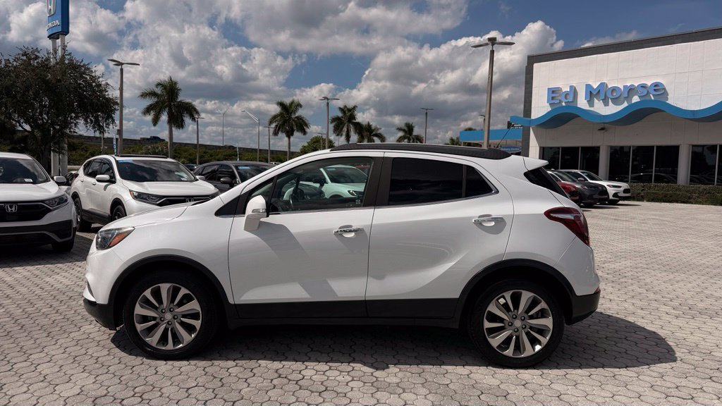 Used 2019 Buick Encore Preferred w/ Safety Package FWD image 3