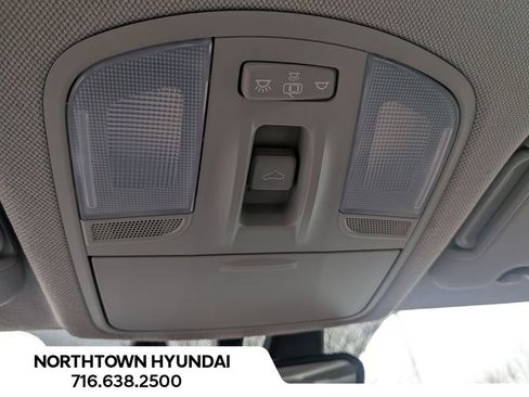 Used 2020 Hyundai Elantra Limited w/ Ultimate Package 03 image 28