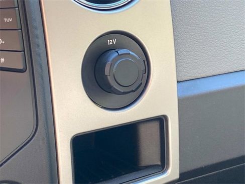 Used 2013 Ford F150 XLT w/ Luxury Equipment Group image 26