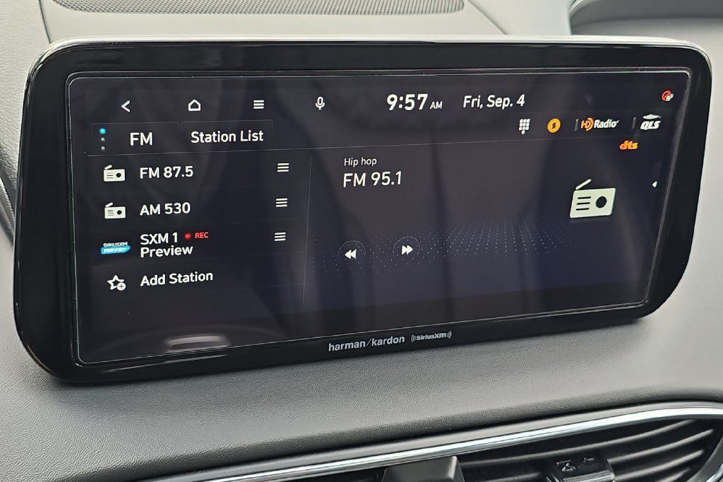 Certified 2022 Hyundai Santa Fe Calligraphy AWD/4WD image 15