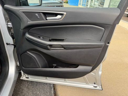 Used 2017 Ford Edge SEL w/ Equipment Group 201A image 45