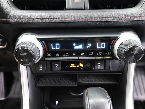 Used 2024 Toyota RAV4 SE w/ Weather & Moonroof Package AWD/4WD image 13