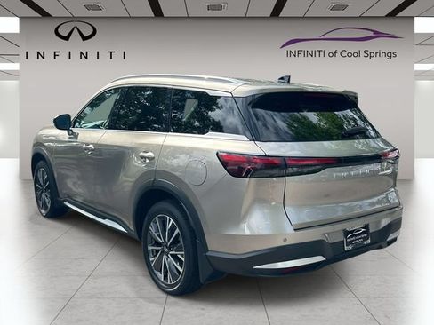 Certified 2026 INFINITI QX60 Luxe w/ Cargo Package FWD image 5