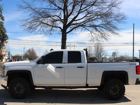 Used 2016 Chevrolet Silverado 2500 W/T image 6