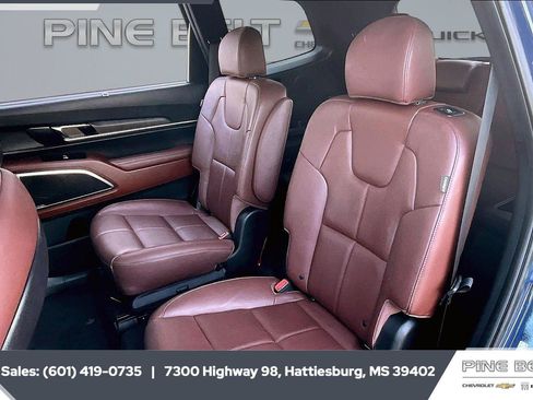 Used 2023 Kia Telluride SX FWD image 19
