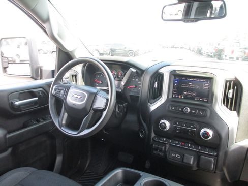 Used 2024 GMC Sierra 2500 Pro image 22