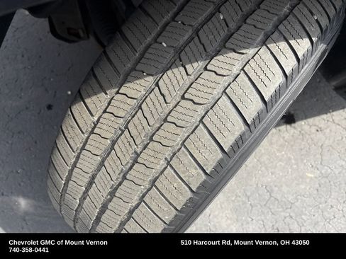Used 2010 Jeep Commander Sport w/ Sun/Sound Group RWD image 32