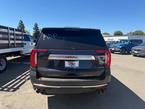 Used 2024 GMC Yukon Denali w/ Max Trailering Package AWD/4WD image 4