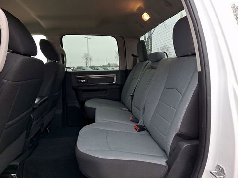 Used 2022 RAM 1500 Classic SLT w/ Electronics Convenience Group image 10